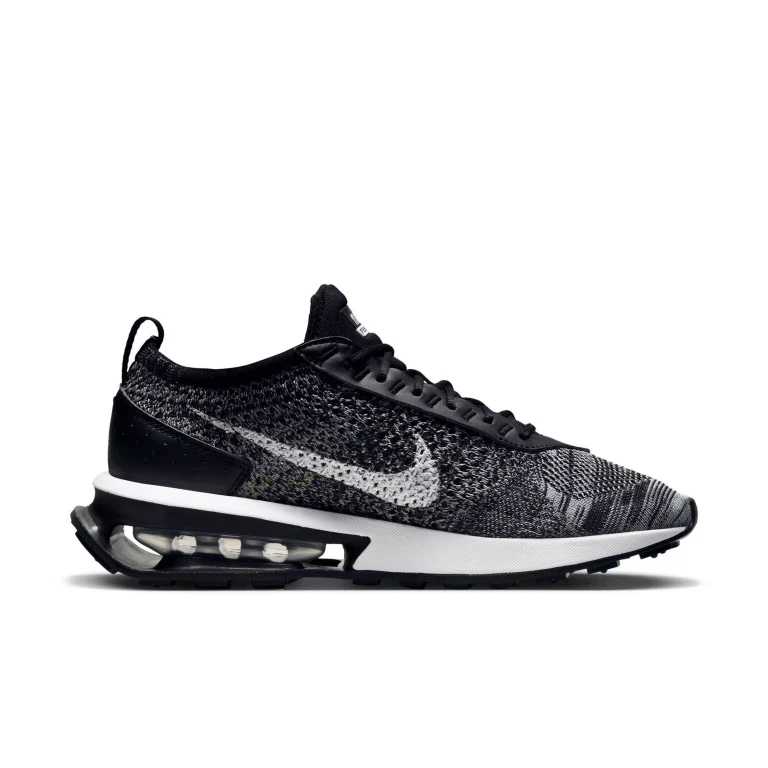 Women's Air Max Flyknit Racer W Sneakers
