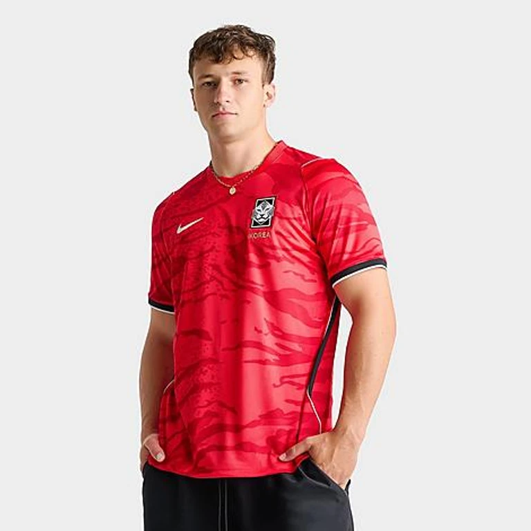 Nike Men's South Korea 2026 Stadium Home Dri-FIT Replica Soccer Jersey in Global Red/Black/White Size: Small