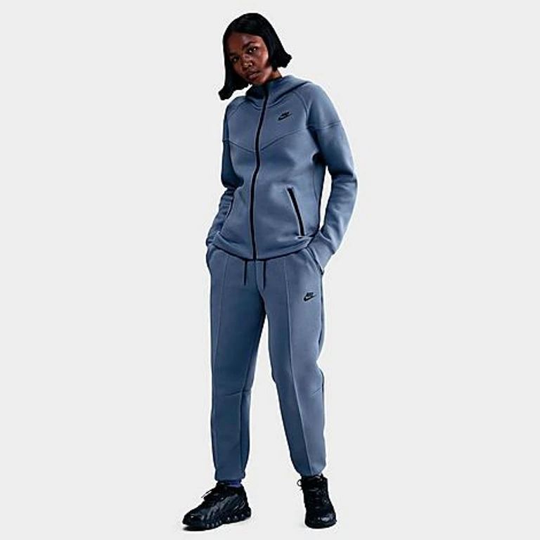 Women's Sportswear Tech Fleece Jogger Pants in World Indigo/Black Size: XS