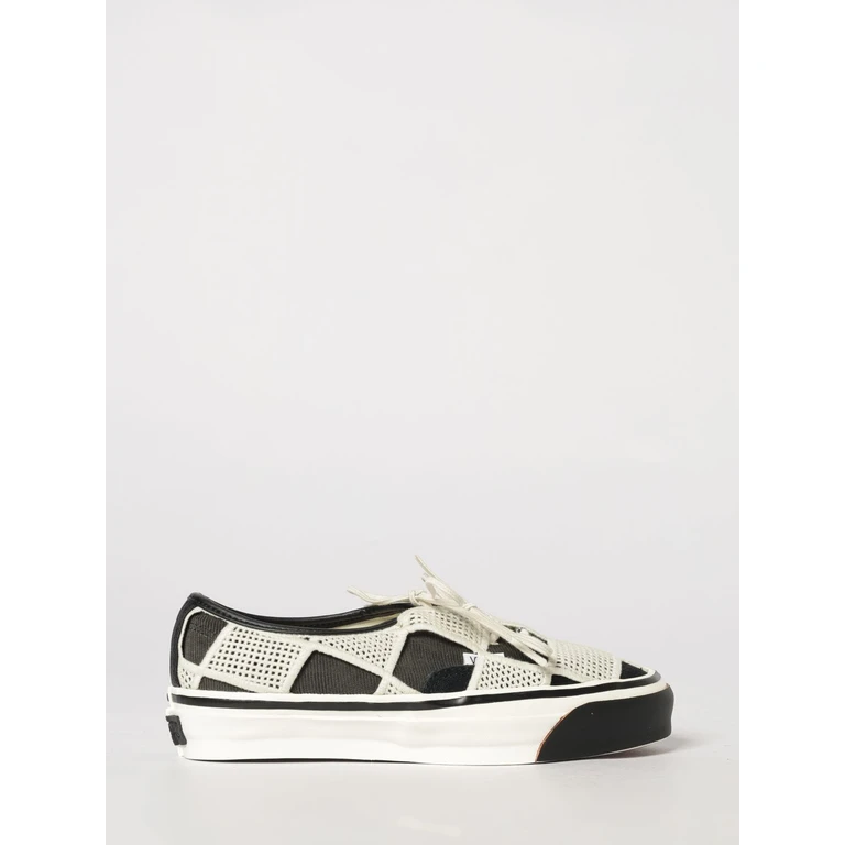 Sneakers Men color Black (VN000Y0RFDB1)