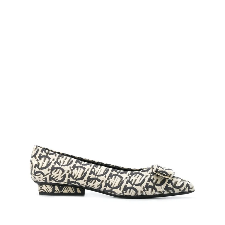 Ferragamo Womens Beige Ballerinas Flats
