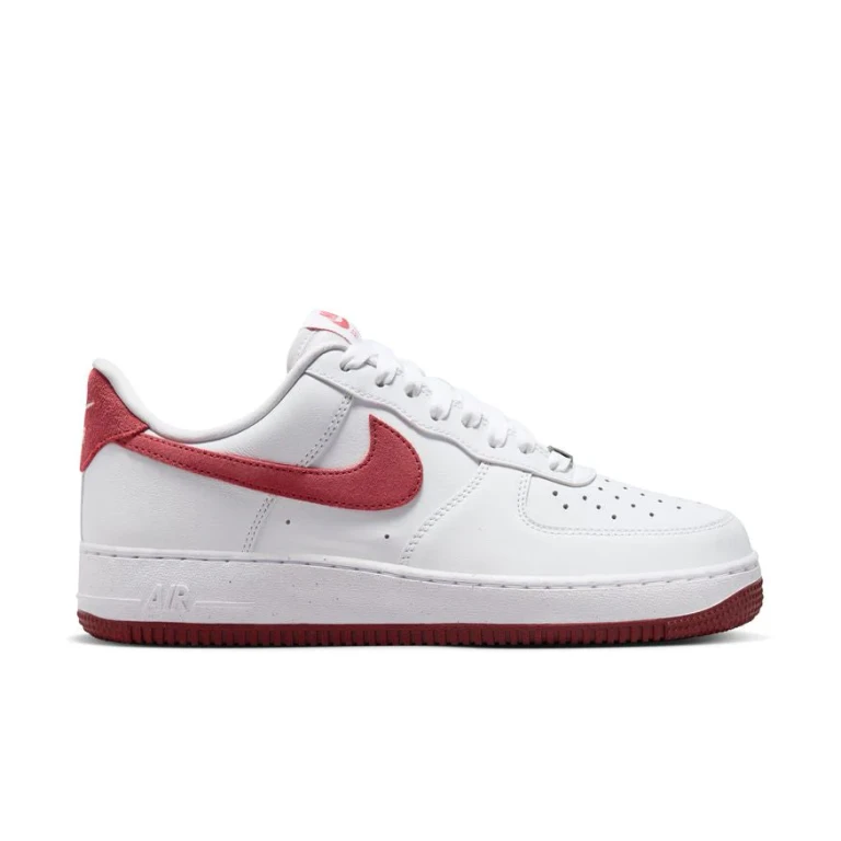 Women's Air Force 1 '07 Sneakers