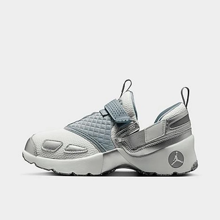 Jordan Women's Trunner LX Casual Shoes in Wolf Grey/Reflective Silver/Summit White Size: 5.0