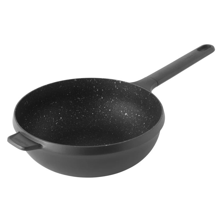 GEM Nonstick Cast Aluminum 11" Wok Pan 4.1qt.