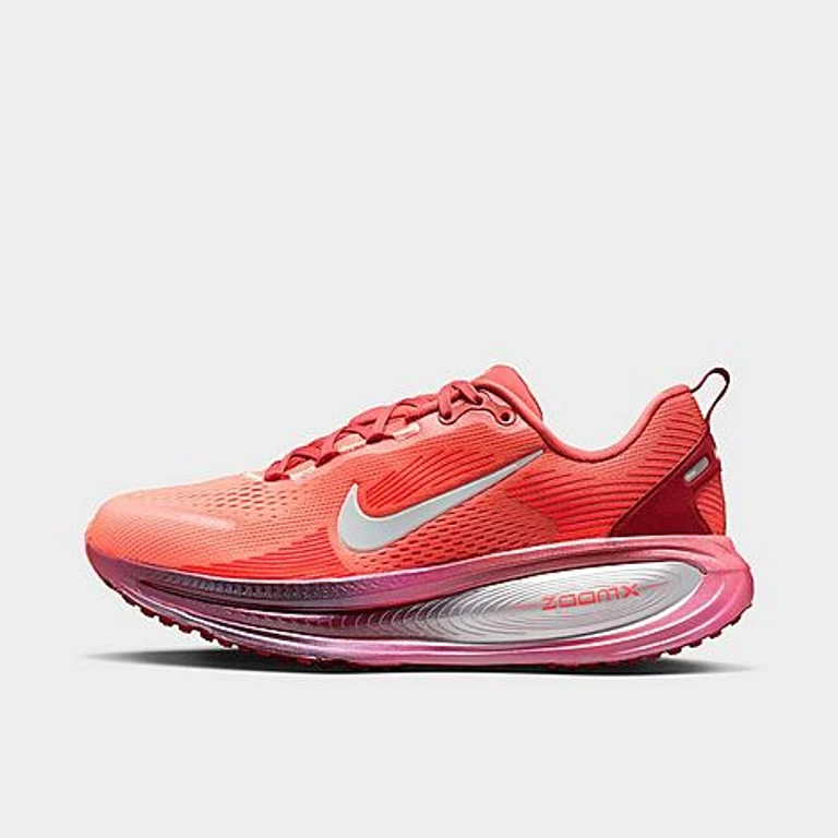 Women's Vomero 18 SE Running Shoes in Light Redwood/Bright Crimson/Atomic Pink Size: 5.0