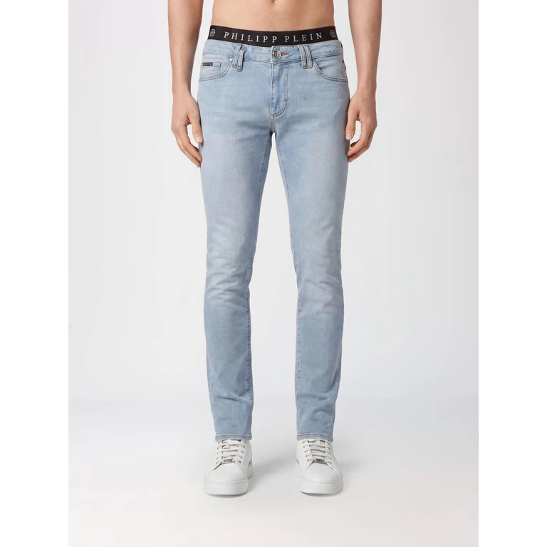 Slim Fit Skinny Jeans in Cotton Denim with Metal Logo Plaque (LABCMDT3452PDE004N07RU)