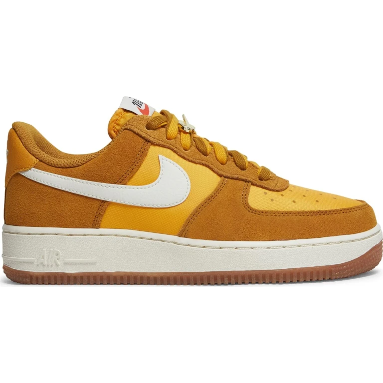 Women's Air Force 1 Low '07 W 'First Use University Gold' Sneakers
