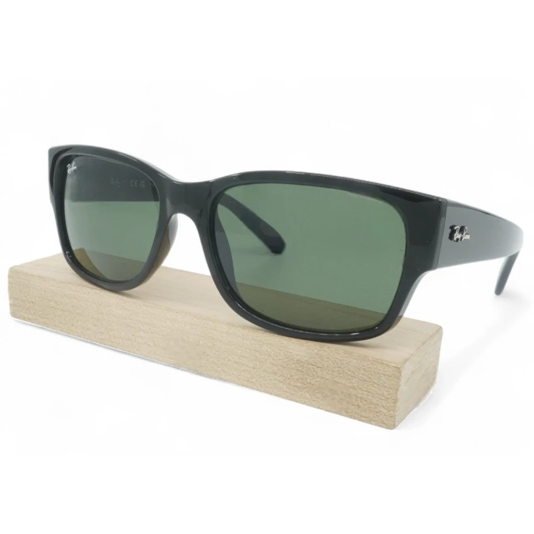 Black Square Sunglasses