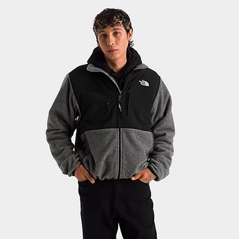 The North Face Men's Retro Denali Fleece Jacket in TNF Mid Grey Heather/TNF Black Size: Small