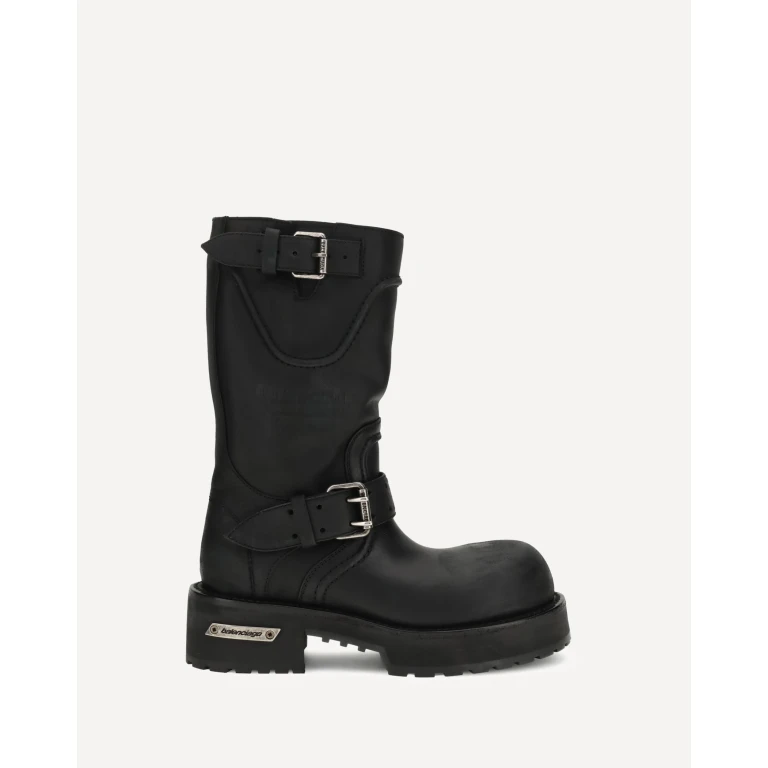 Venom Boots Female 39