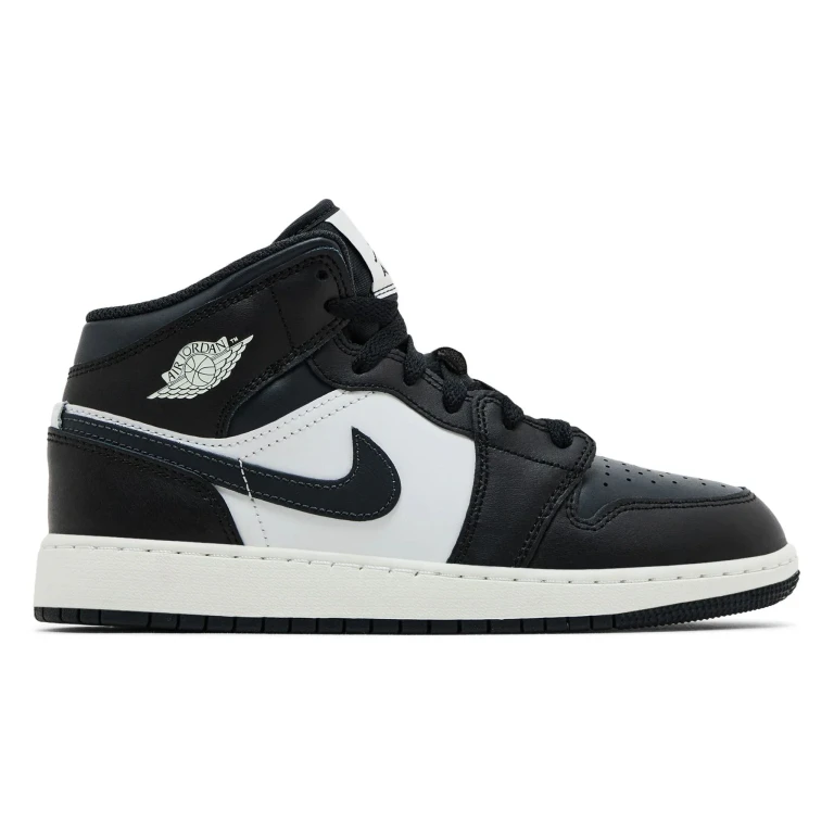 Grade School Retro 1 Mid 'Off Noir Toe Gs' Sneakers