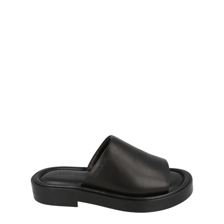Giuone Slide Sandals