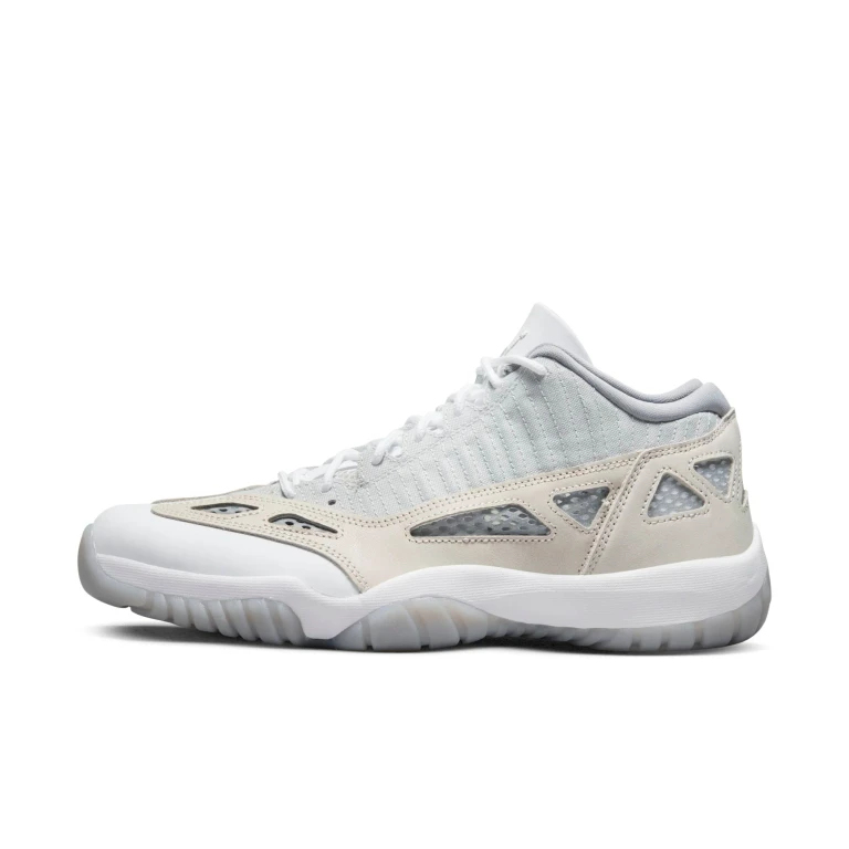 Men's Retro 11 Low Ie Sneakers