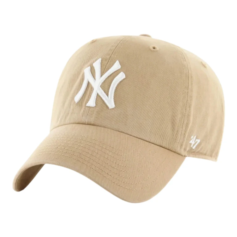 Clean Up New York Yankees Strapback Hat - Khaki Adjustable Cap