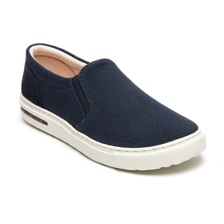Oswego Canvas Suede Shoe