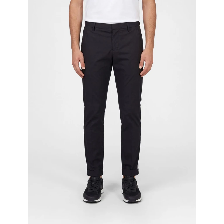 Pants Men color Black (UP235PS0020U002999)