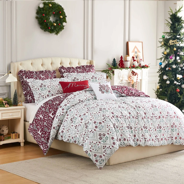 Holiday Harmony Oversized 7-Piece Comforter Set