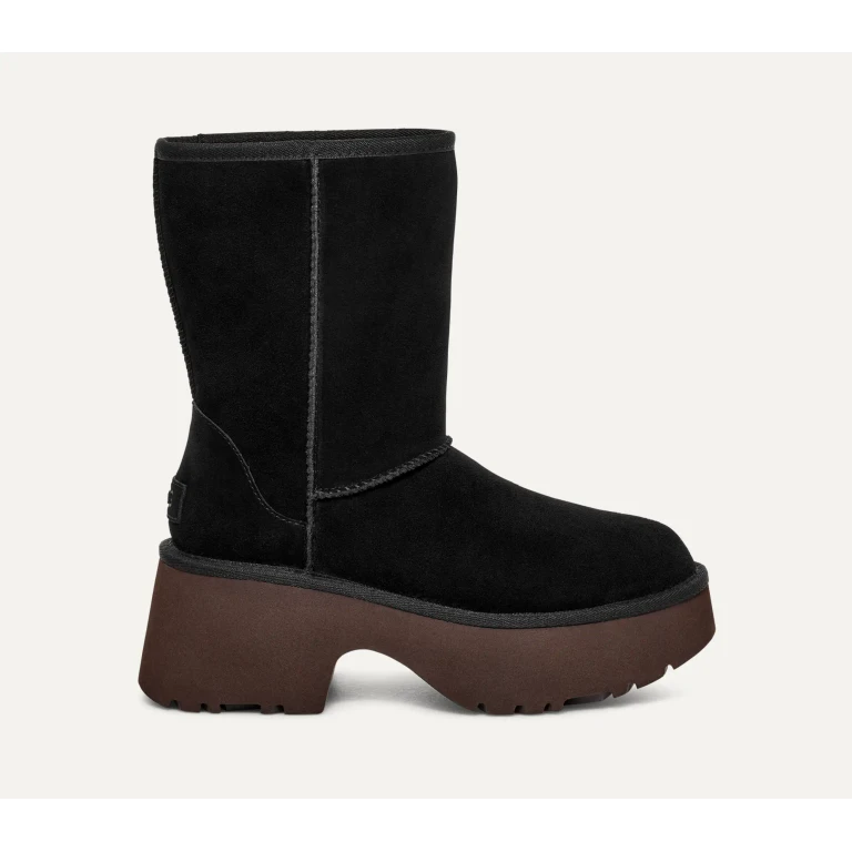 Women's Classic Short New Heights Boot Boots