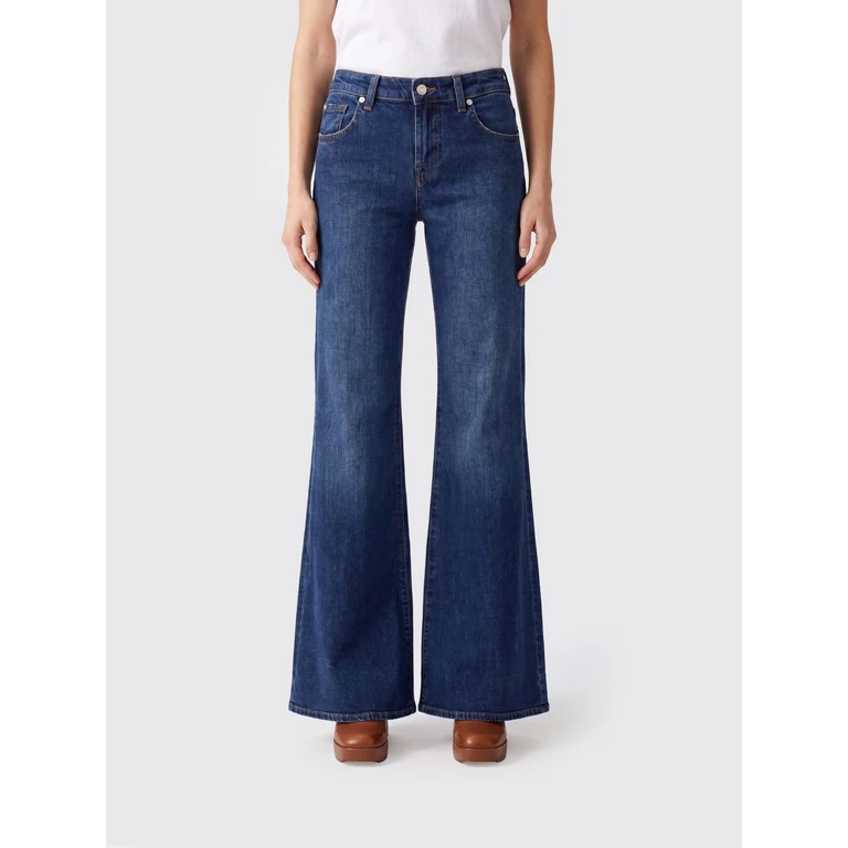 High-Waisted Flare Jeans in Stretch Denim (7UCH0B86U73NH)