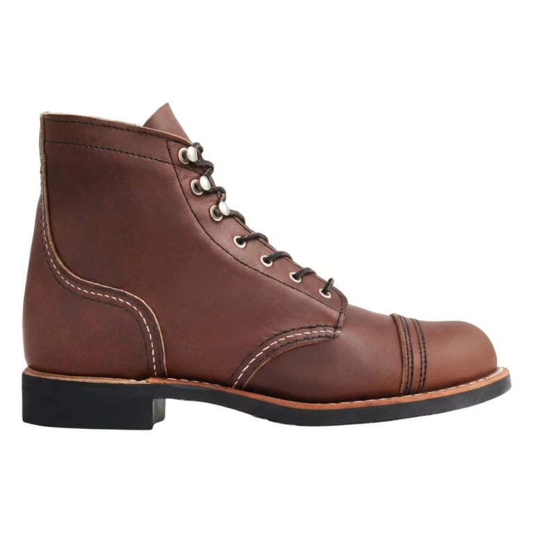 Women's Red Wing Iron Ranger Short Boot Medium Width Width)
