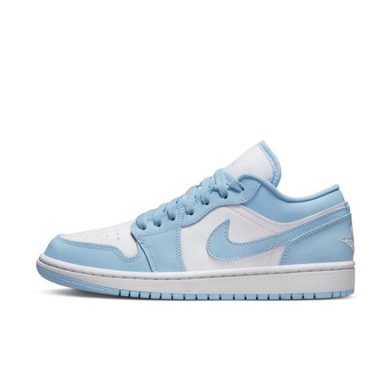 Women's Retro 1 Low 'White Ice Blue' Sneakers