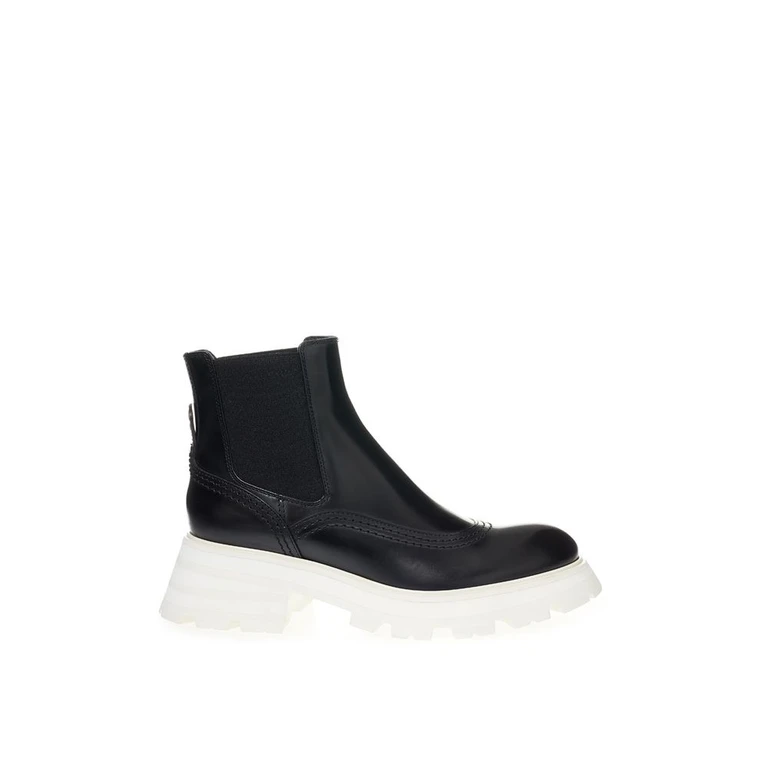 Alexander McQueen Black Leather Chelsea Boots - Women