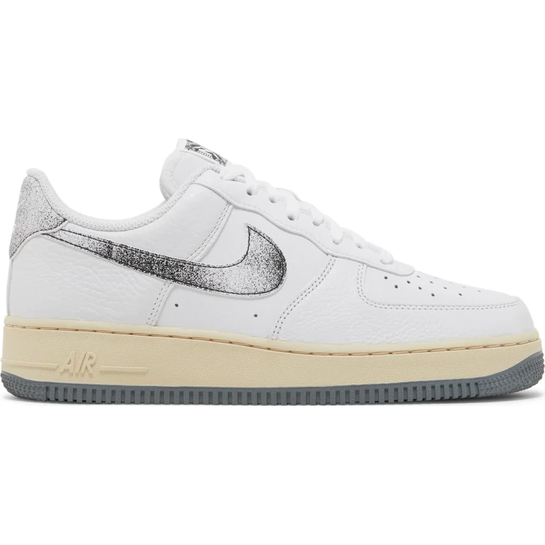 Men's Air Force 1 '07 Lx Sneakers