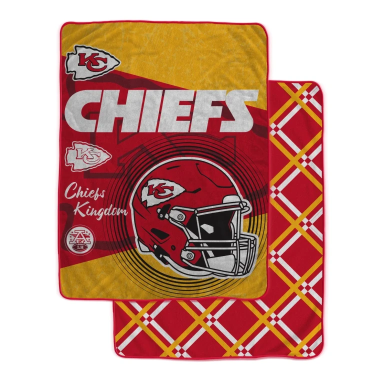 NFL Team Helmet Fleece Blanket 60x80