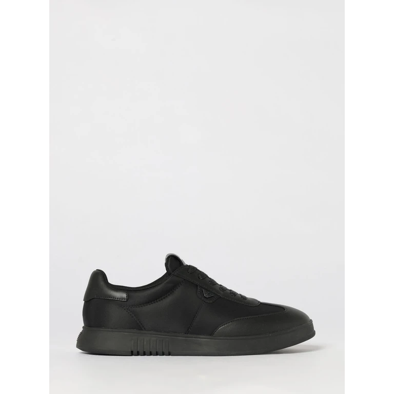 Sneakers Men color Black (EM003062AF18210UC001)