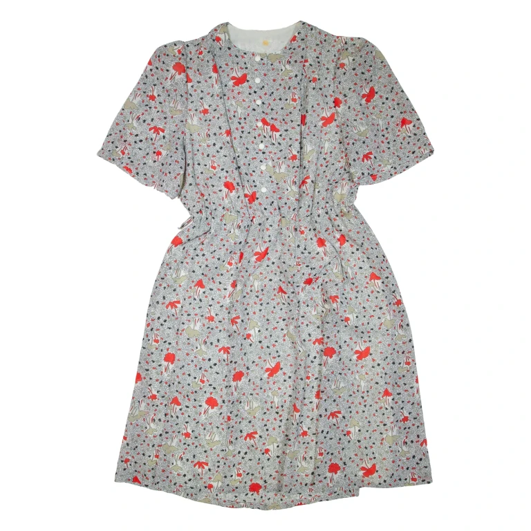 Womens Day Dress White Crazy Pattern Short Sleeve Knee Length L
