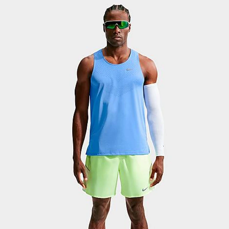 Nike Men's Stride Dri-FIT ADV Running Tank Top in Royal Pulse Size: Small