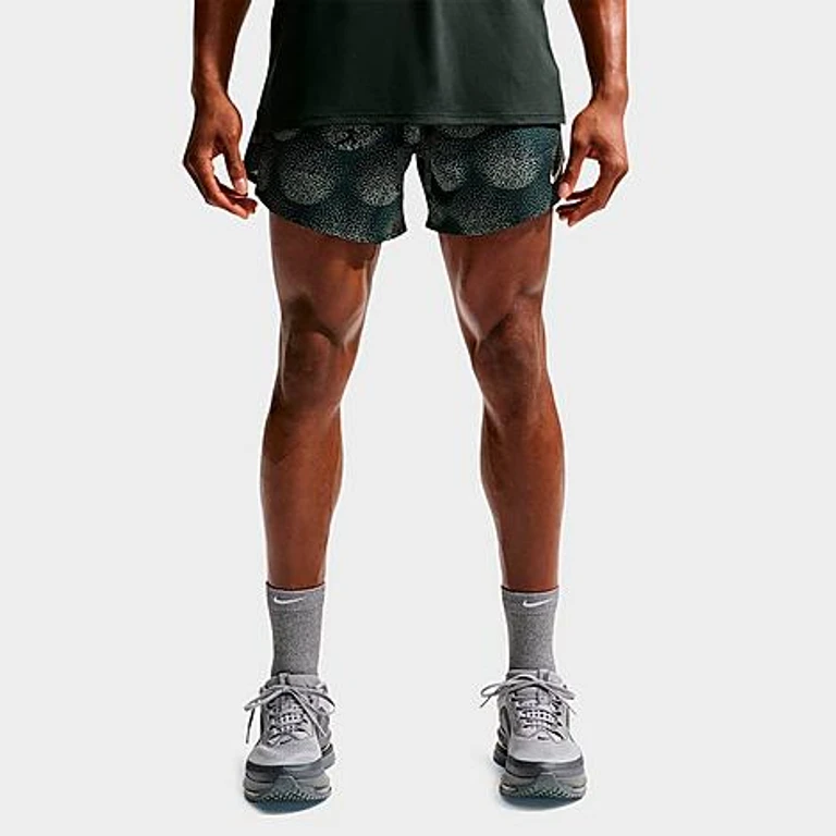 Nike Men's Stride Dri-FIT Distant Dreams 5" Brief-Lined Running Shorts in Black Spruce Size: XS