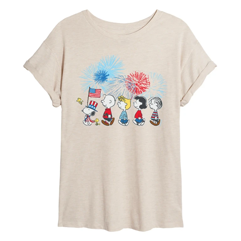 USA Parade - Juniors Oversized Graphic T-Shirt