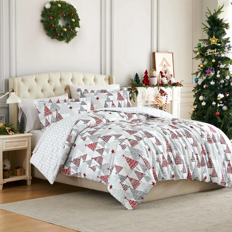 Merry and Bright Oversized Comforter Set