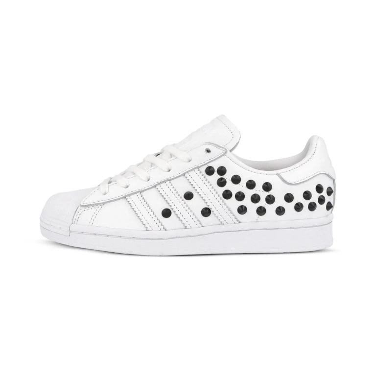 Women's Superstar Sneakers