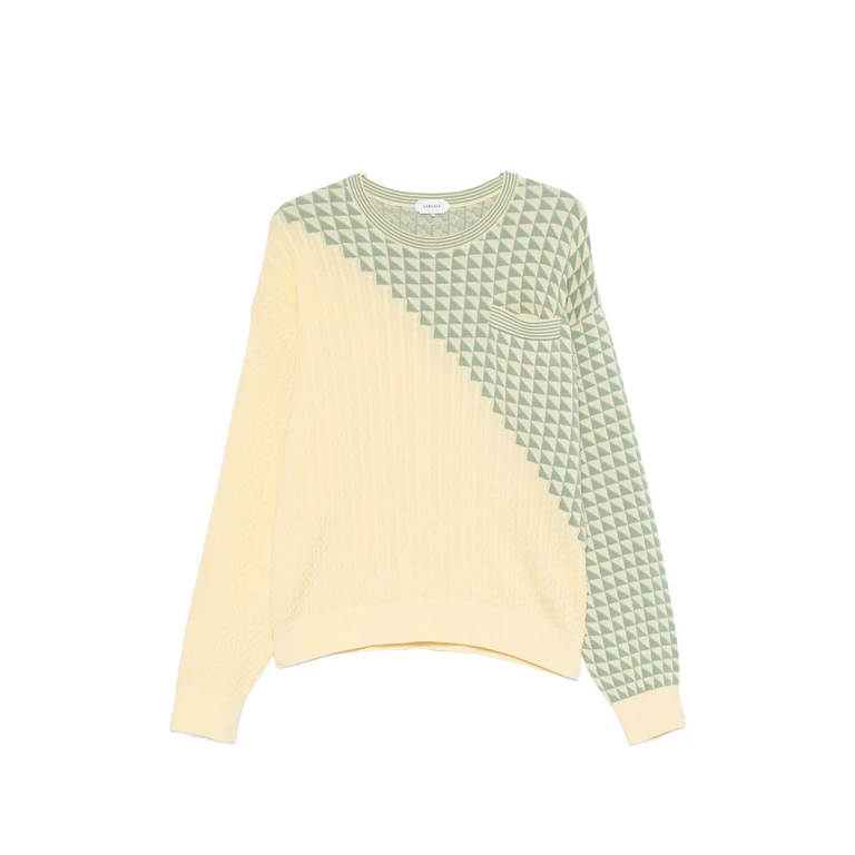 Sweaters And Knitwear