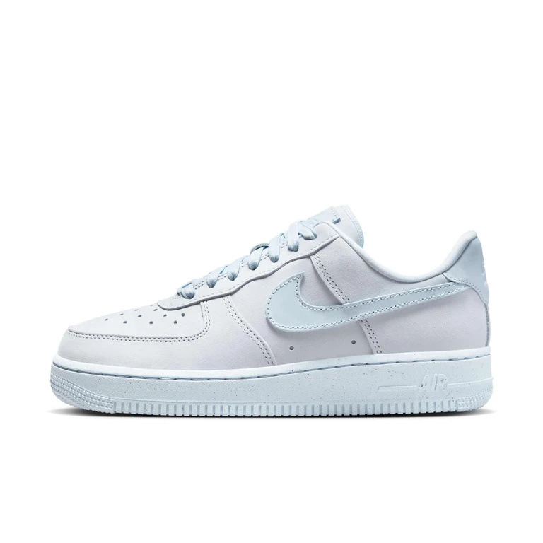 Women's Air Force 1 '07 Premium Sneakers
