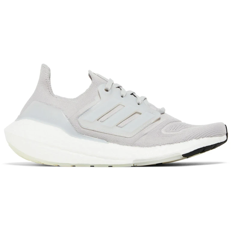 Women's Ultraboost 22 W Sneakers