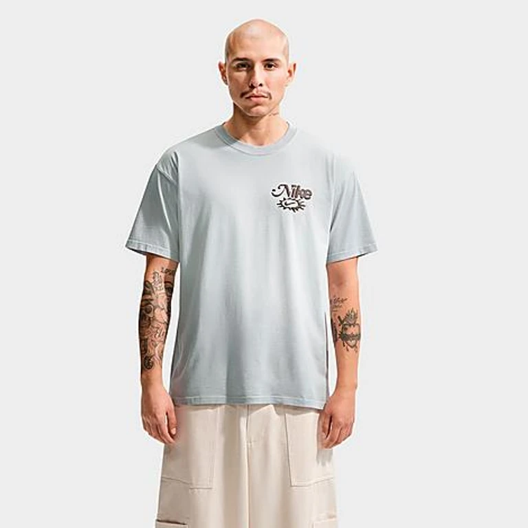 Nike Men's Sportswear Radiate The Sole T-Shirt in Pure Platinum/Wolf Grey Size: XS