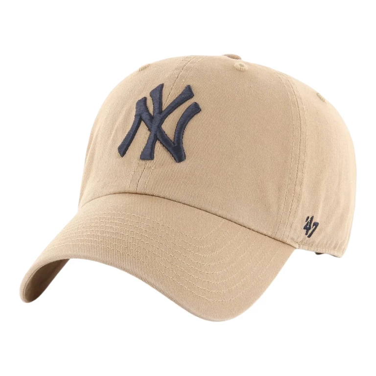 Clean Up New York Yankees Strapback Hat - Khaki Adjustable Cap
