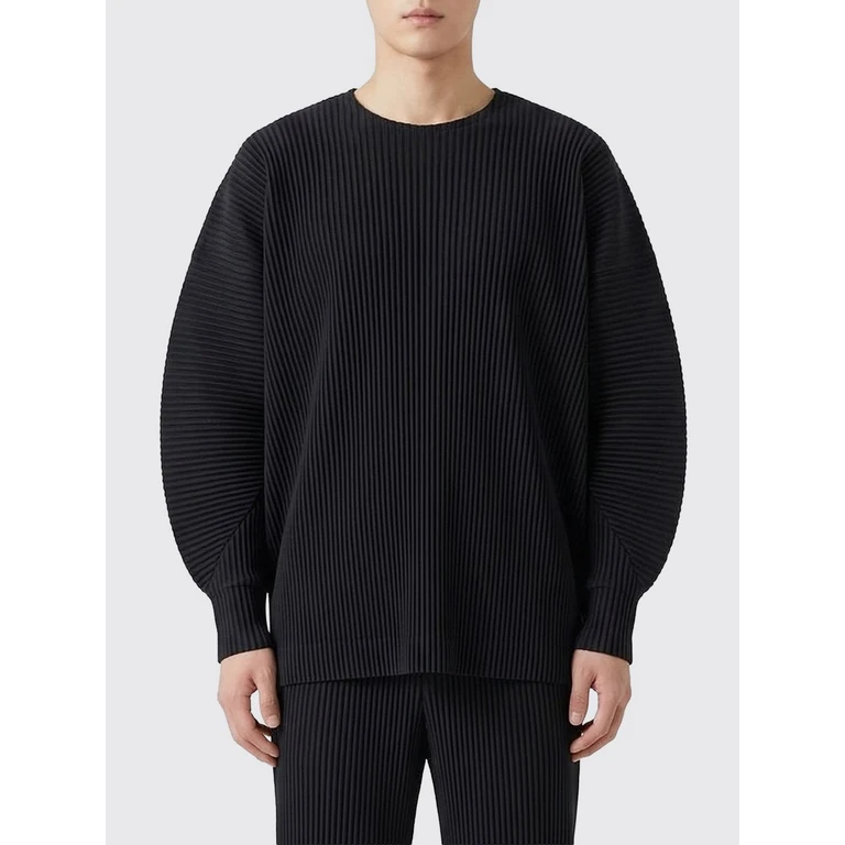HOMME PLISSE' ISSEY MIYAKE T-Shirt Men color Black (HP66JK01315)