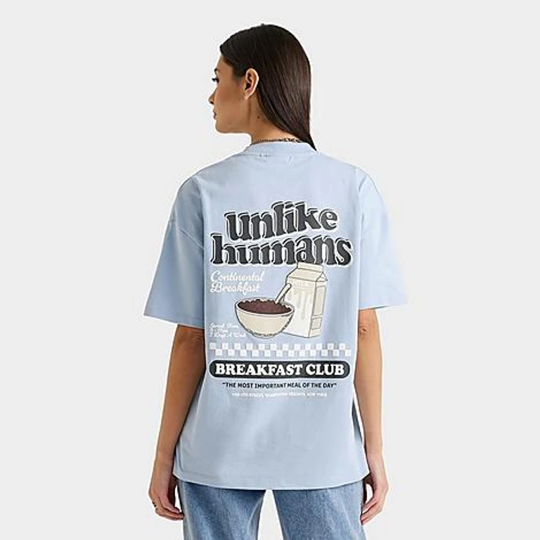 Women's Cereal Boyfriend T-Shirt in Celestial Blue Size: XS
