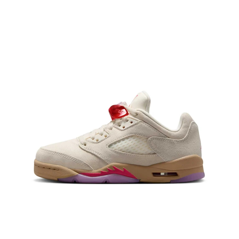 Grade School Retro 5 Low 'Peanut Butter & Jelly' Grade School Sneakers