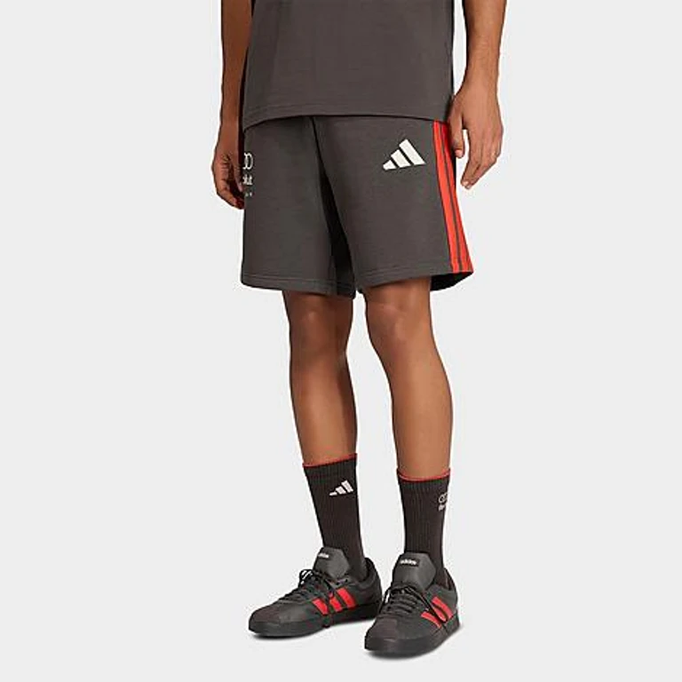 Men's Audi Revolut F1 Team DNA 7" Fleece Shorts in Utility Black Size: XS