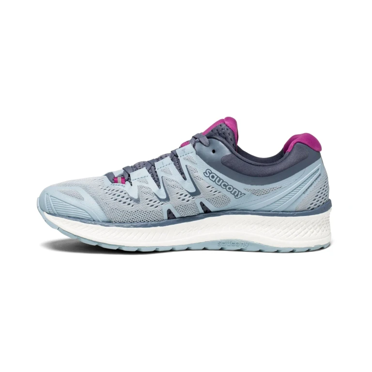 Women's Triumph Iso 4 Wide Sneakers