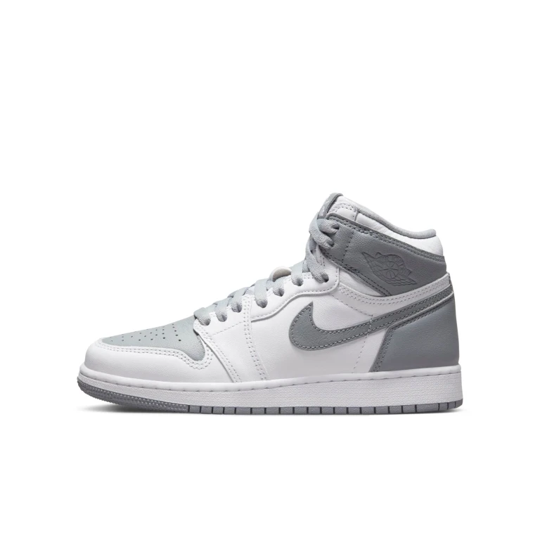 Youth Retro 1 Gs 'Stealth' Sneakers