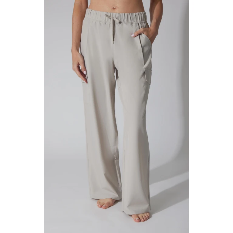 Lightstreme Wide Leg Cargo Pocket Pant