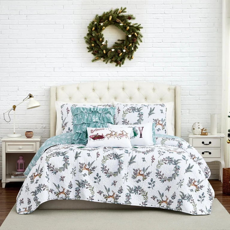 Happy Holidays 6PC Quilt Set