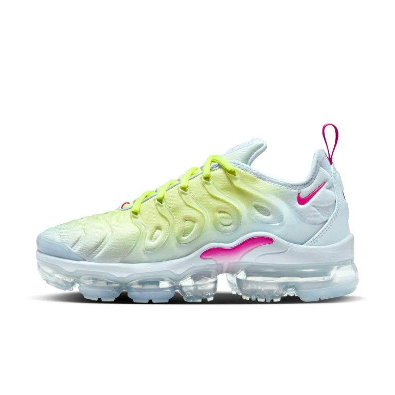 Women's Air Vapormax Plus Sneakers