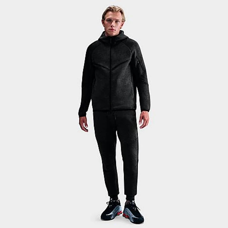 Nike Men's Tech Fleece Jogger Pants in Black Heather/Black Size: XS